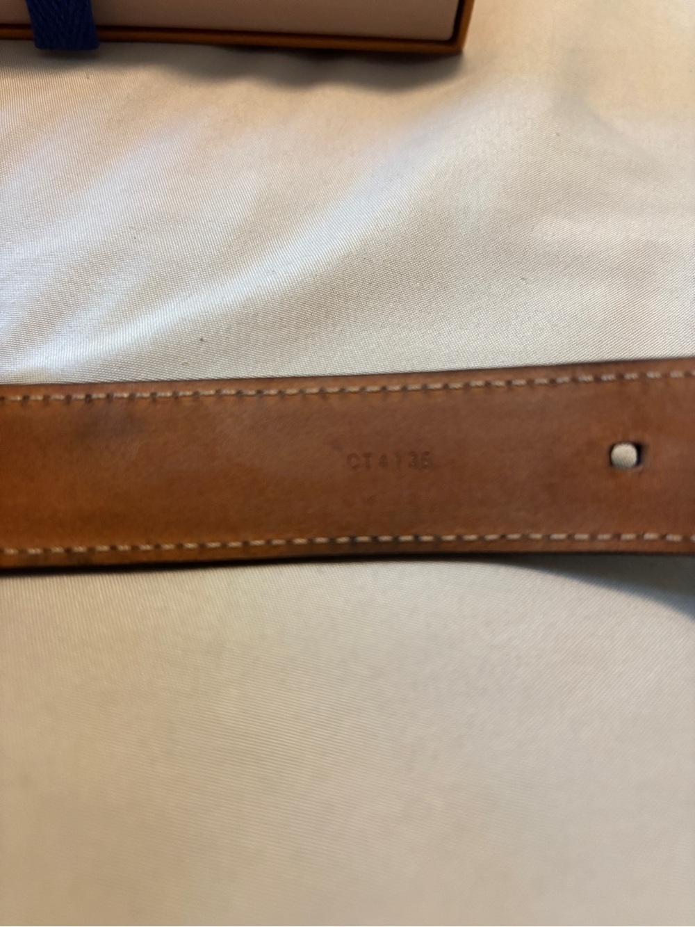 Louis Vuitton Women’s Brown Leather Belt with Gold Buckle - Picture 12 of 12